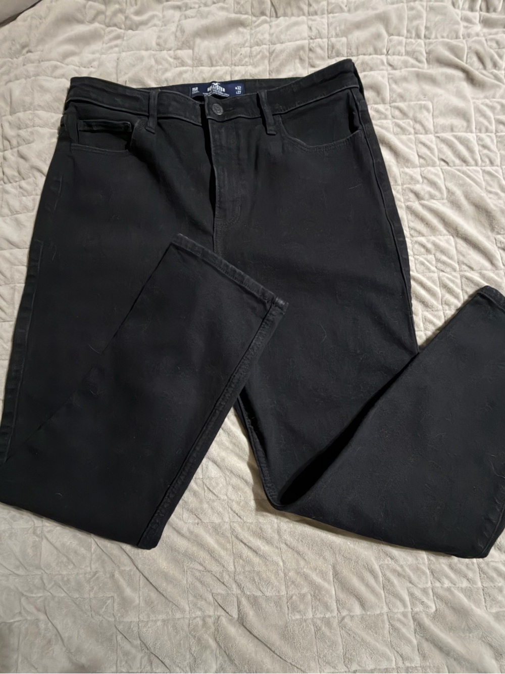Hollister Black Ultra High-Rise Skinny Ankle Jeans